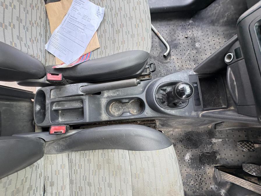 2011 Volkswagen Caddy – Model: Caddy C20 TDI 102 – PF11OGH