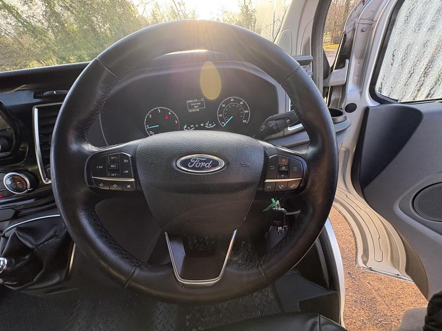 2019 Ford Transit Custom – Model: Transit Custom 280 Limited – MT19MFU