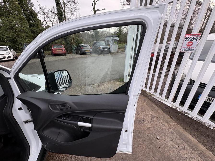 2017 Ford Transit Connect – Model: Transit Connect 200 Trend – FX67UFW