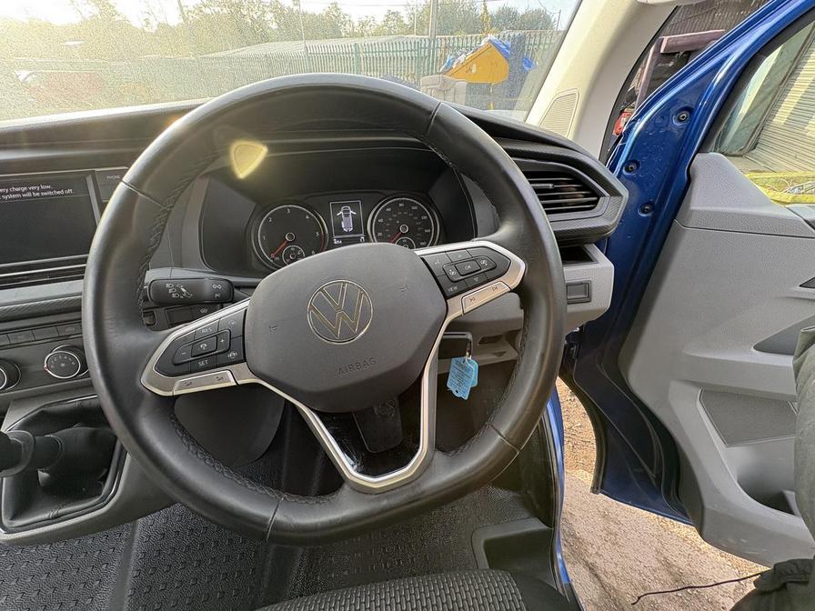 2024 Volkswagen Transporter – Model: Transporter T28 HighLine TDI – DU74BVC