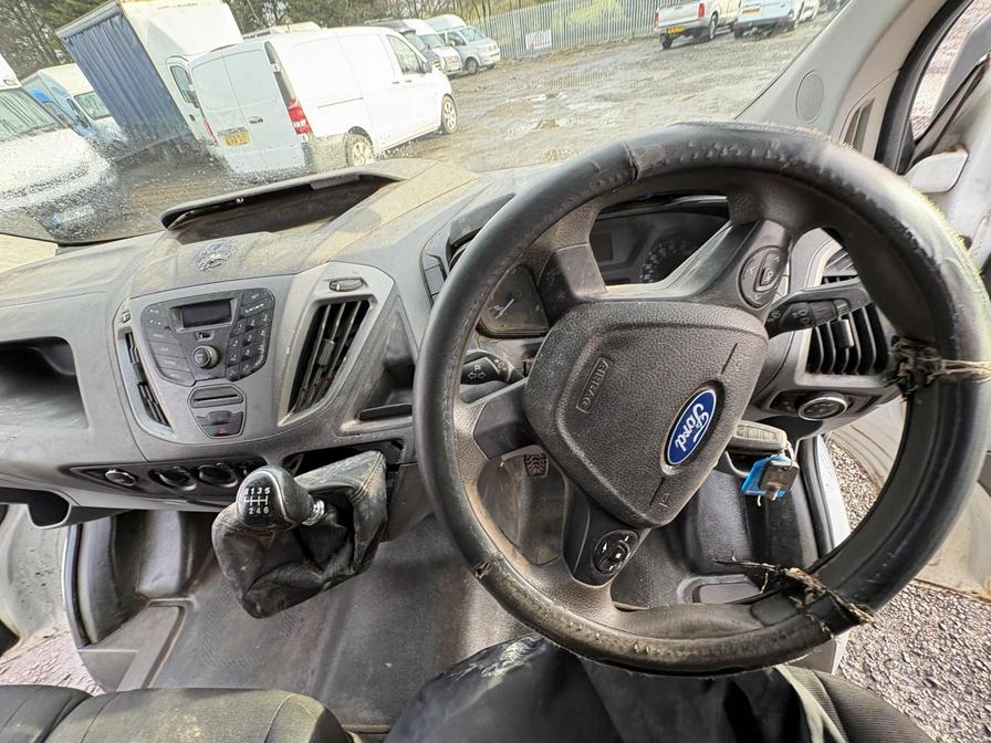 2015 Ford Transit Custom – Model: Transit Custom 290 E-Tech – BX15XJB