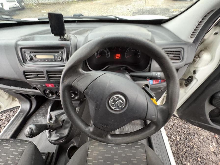 2017 Vauxhall Combo – Model: Combo 2000 CDTi – WN17VHC