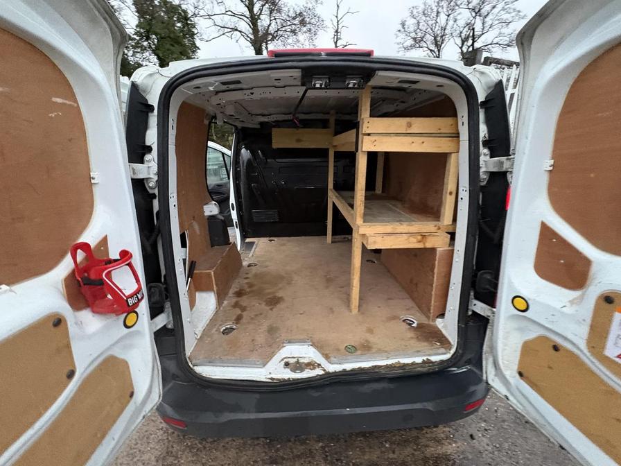 2017 Ford Transit Connect – Model: Transit Connect 200 – BJ17ULR