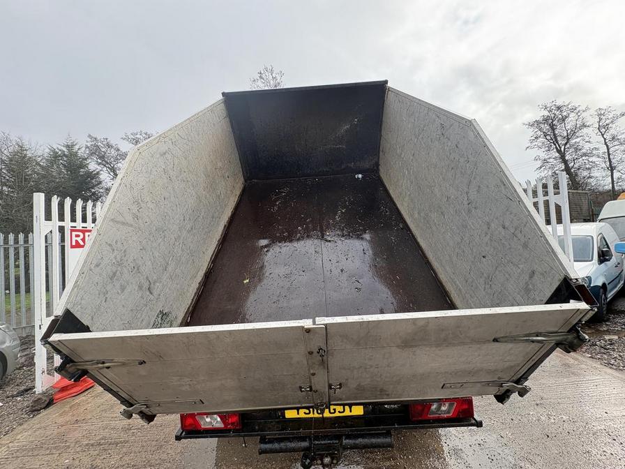 2016 Ford Transit – Model: Transit 350 – YS16GJY