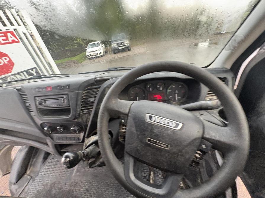 2015 Iveco Daily – Model: Daily 35S13 MWB – HN15WZS