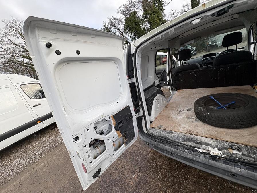 2014 Renault Kangoo – Model: Kangoo ML19 dCi – RE64AOU