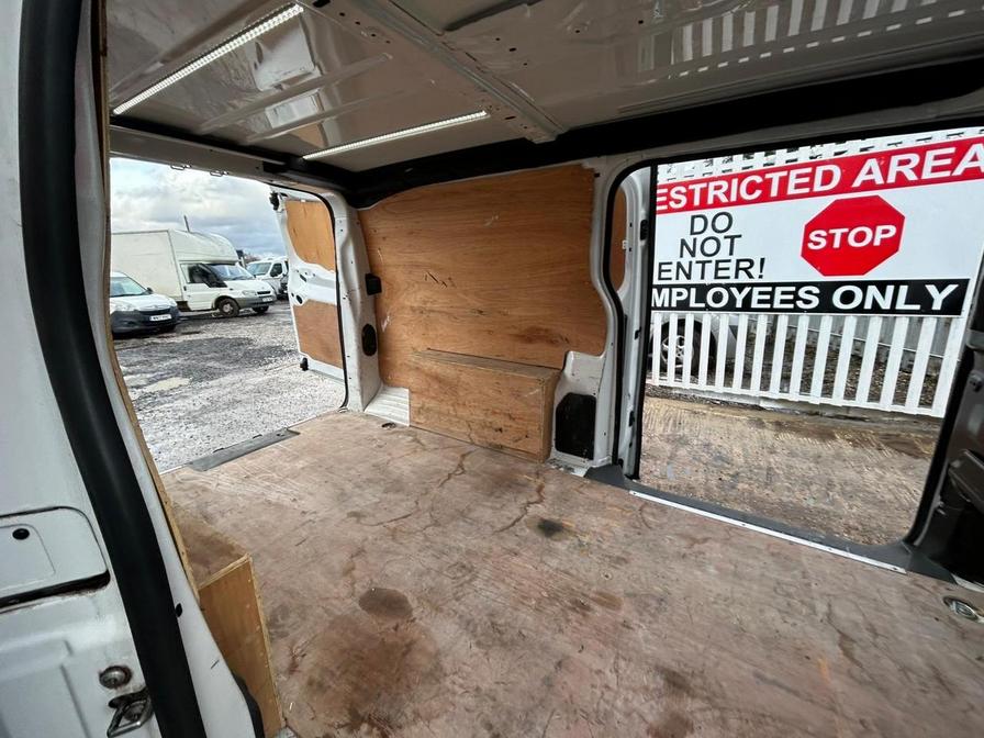 2021 Vauxhall Vivaro – Model: Vivaro 2900 Sportive S/S – DV21HDU