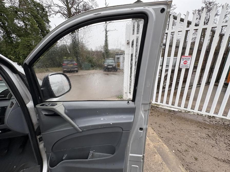 2009 Mercedes-Benz Vito – Model: Vito 111 CDI Long – SK58ZHX