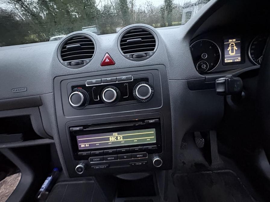 2015 Volkswagen Caddy – Model: Caddy C20 Highline TDI – GV15USO