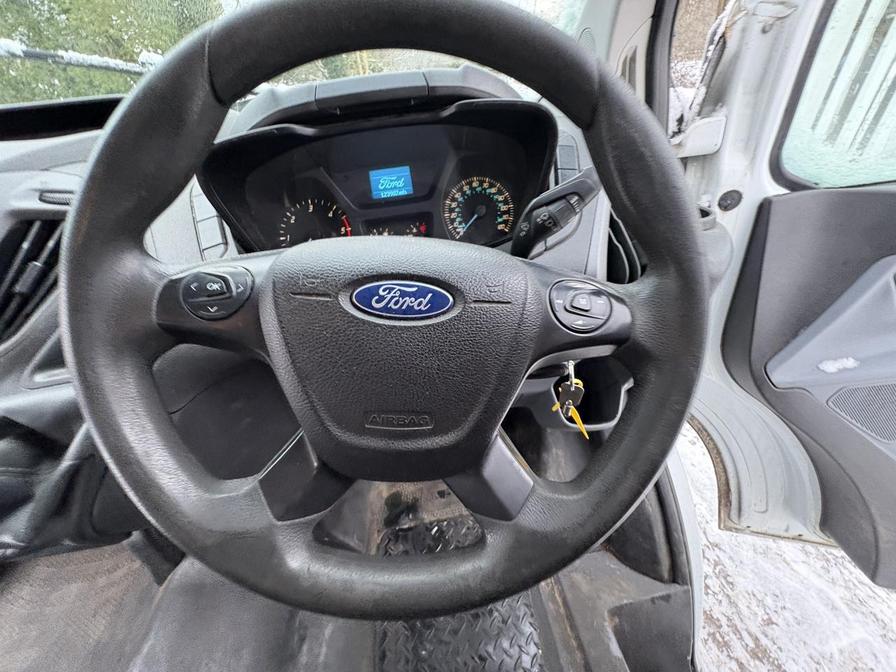 2015 Ford Transit Custom – Model: Transit Custom 270 E-Tech – LX15NSU