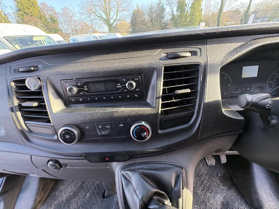 2018 Ford Transit Custom – Model: Transit Custom 300 Base – AV18VFP