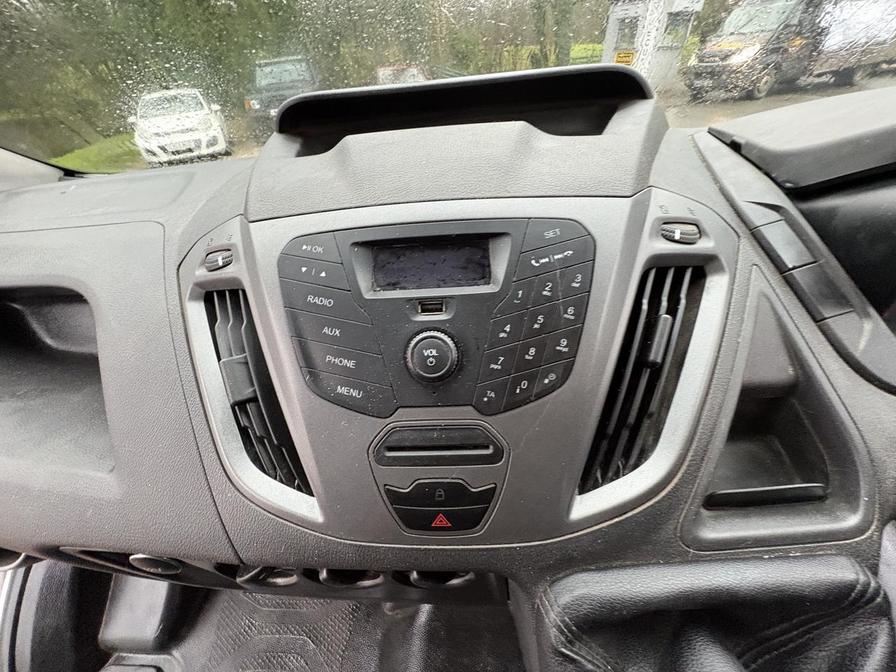 2014 Ford Transit Custom – Model: Transit Custom 270 E-Tech – BK64OVE