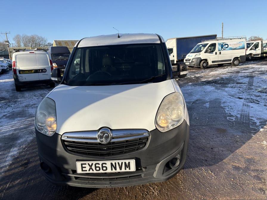 2016 Vauxhall Combo – Model: Combo 2000 L1H1 CDTi – EX66NVM