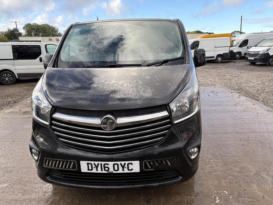 2016 Vauxhall Vivaro – Model: Vivaro  2700 Sportive CDTI – DY16OYC