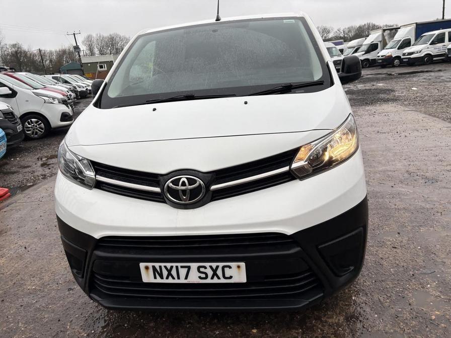 2017 Toyota Proace – Model: Proace Base – NX17SXC