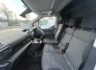 2021 Vauxhall Combo – Model: Combo 2000 Griffin Edition TD – LV71TKJ