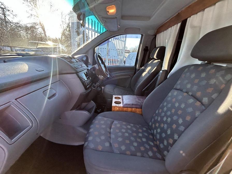 2009 Mercedes-Benz Vito – Model: Vito 111 CDI Compact – YG09WZJ