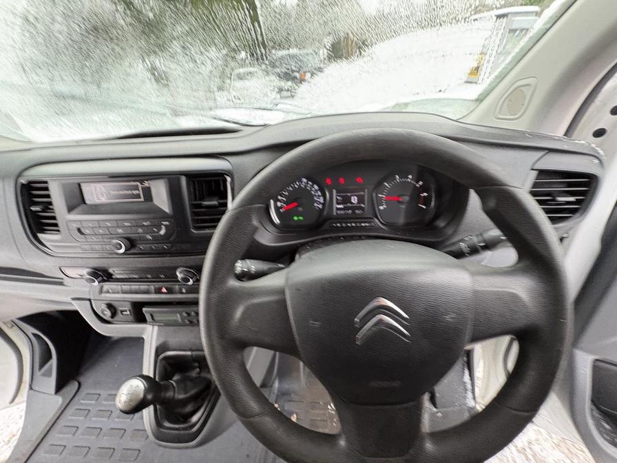 2017 Citroen Dispatch – Model: Dispatch 1000 Blue HDi X – ML17UEX