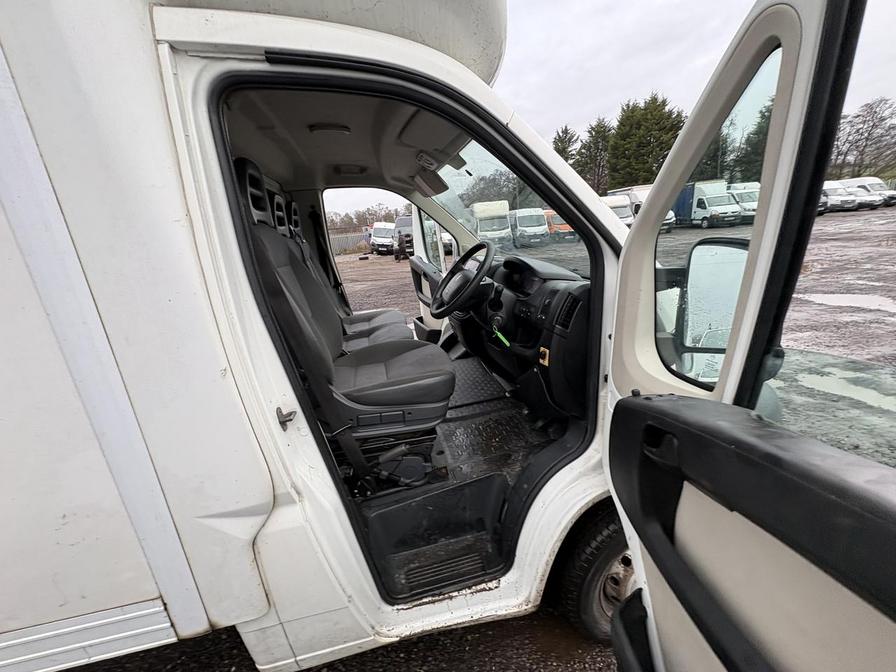 2014 Peugeot Boxer – Model: Boxer 335 L3 HDi – YN14FZD