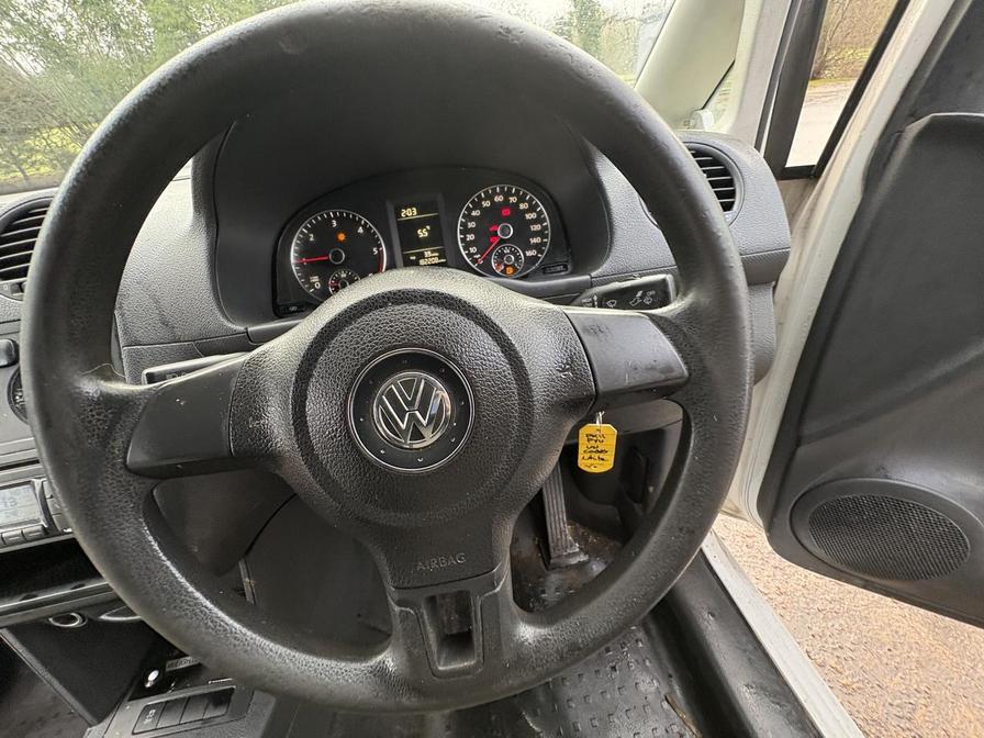 2011 Volkswagen Caddy MaxI – Model: Caddy Maxi C20 TDI – PK11PYU