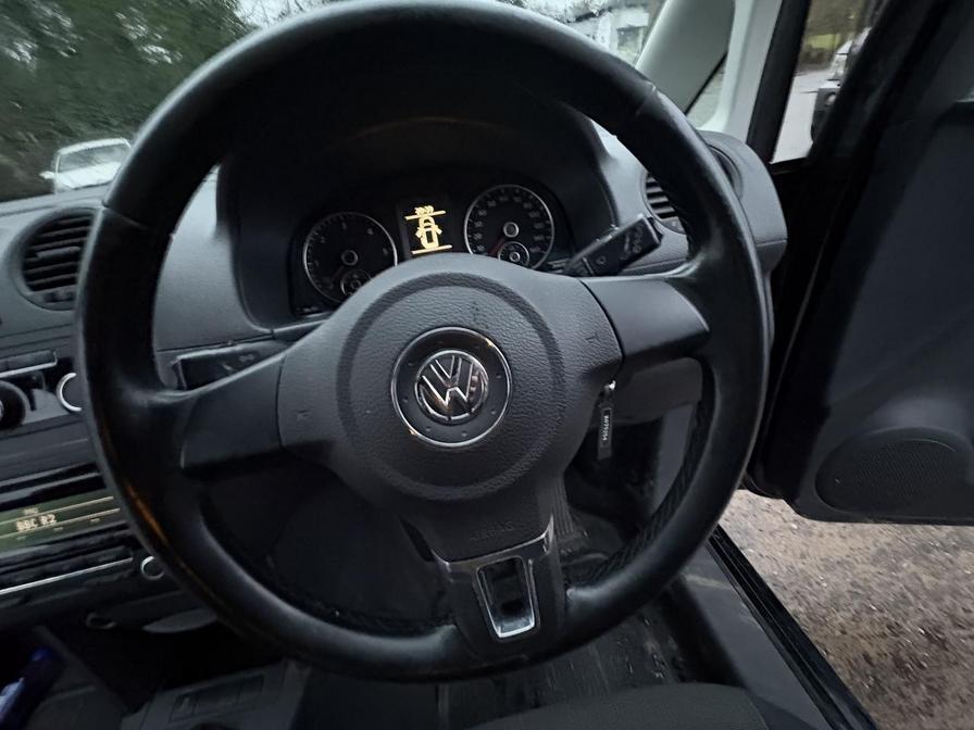 2015 Volkswagen Caddy – Model: Caddy C20 Highline TDI – GV15USO