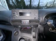 2020 Vauxhall Combo – Model: Combo 2300 SportIVE TD S/S – FD70LXU