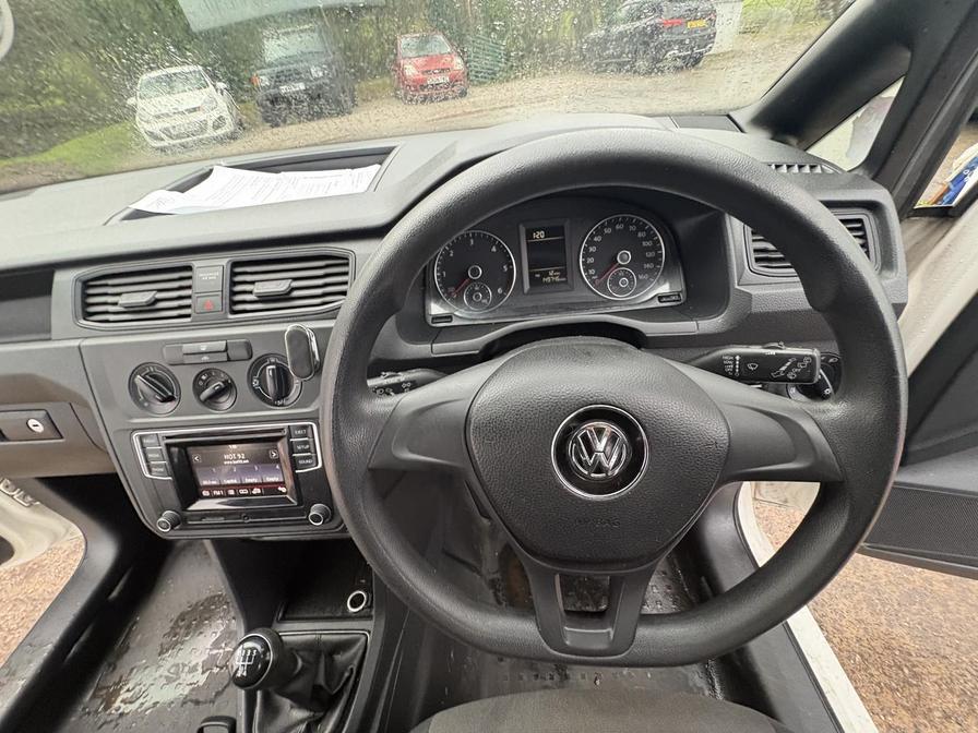 2017 Volkswagen Caddy MaxI – Model: Caddy Maxi C20 TDI – YT67XYY