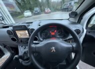 2017 Peugeot Partner – Model: Partner Professional L1 Blue HDi – OU17WHE