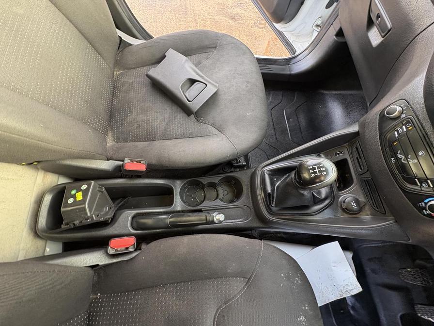 2018 Ford Transit Courier – Model: Transit Courier Trend TDCI – RX18HXC