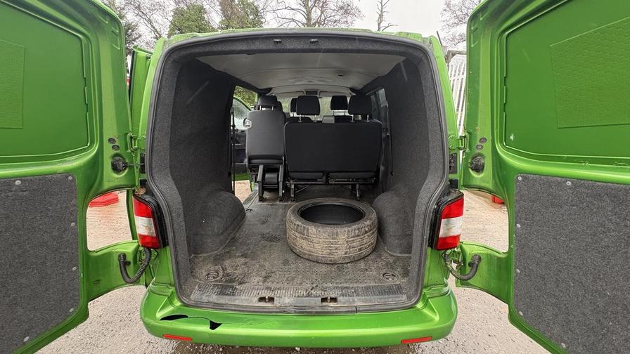 2011 Volkswagen Transporter – Model: Transporter T30 84 TDI SWB – SB11VFA