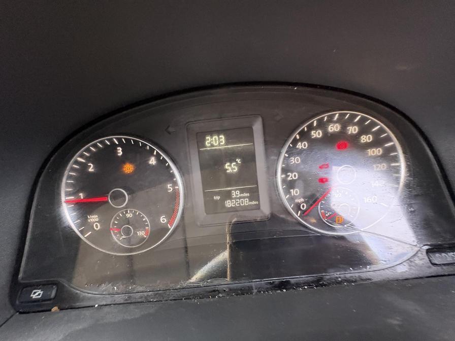 2011 Volkswagen Caddy MaxI – Model: Caddy Maxi C20 TDI – PK11PYU