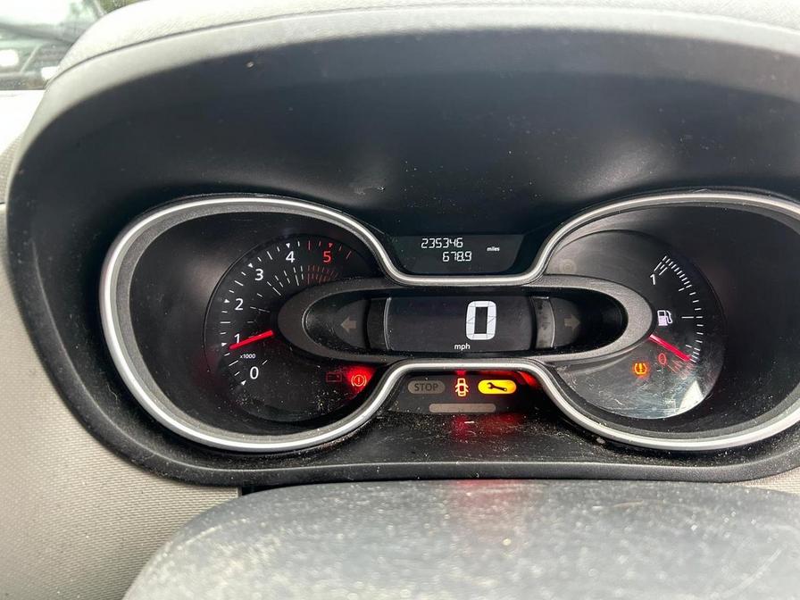 2019 Renault Trafic – Model: Trafic LL29 Sport Nav dCi – SG19ECT