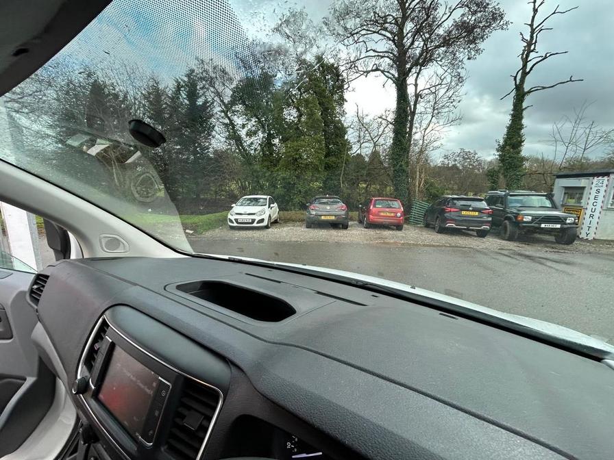 2021 Vauxhall Vivaro – Model: Vivaro 2900 Sportive S/S – DV21HDU