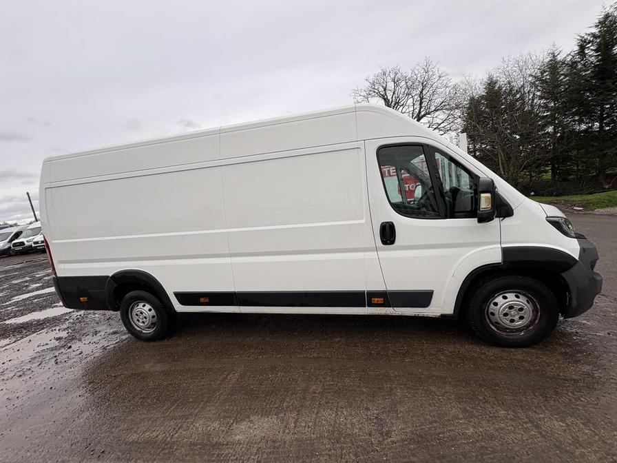 2021 Peugeot Boxer – Model: Boxer 435 Professional L4H2 Blue HDi – CA70RUU