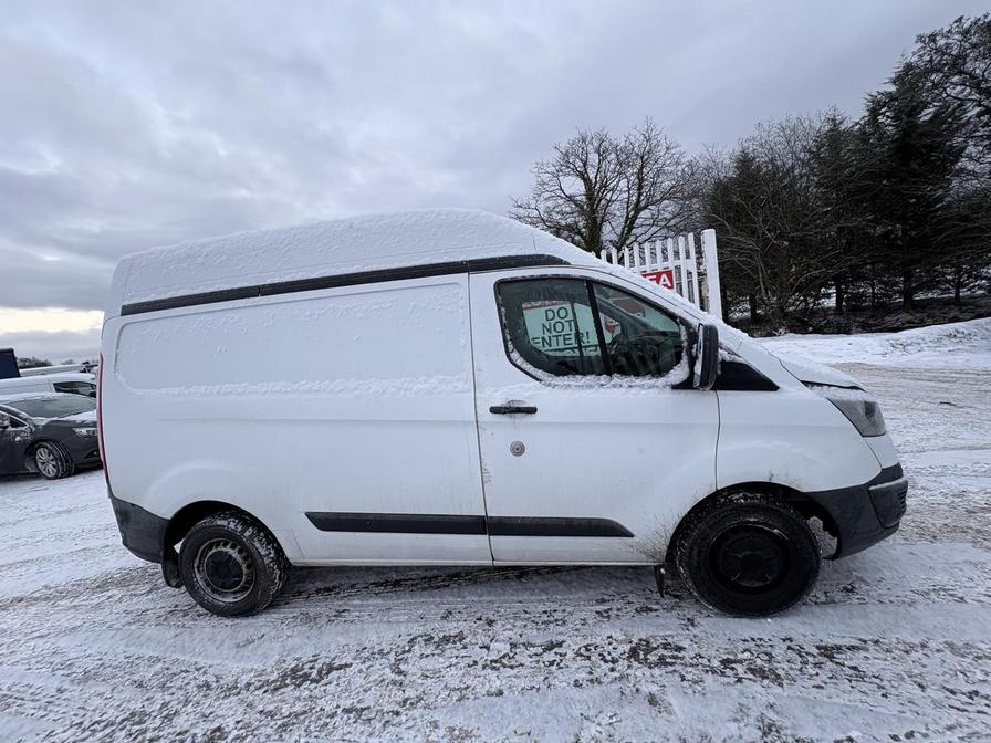 2015 Ford Transit Custom – Model: Transit Custom 270 E-Tech – LX15NSU