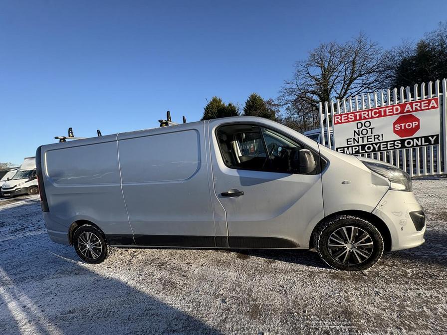 2018 Vauxhall Vivaro – Model: Vivaro  2900 Sportive CDTi – SA68PXE