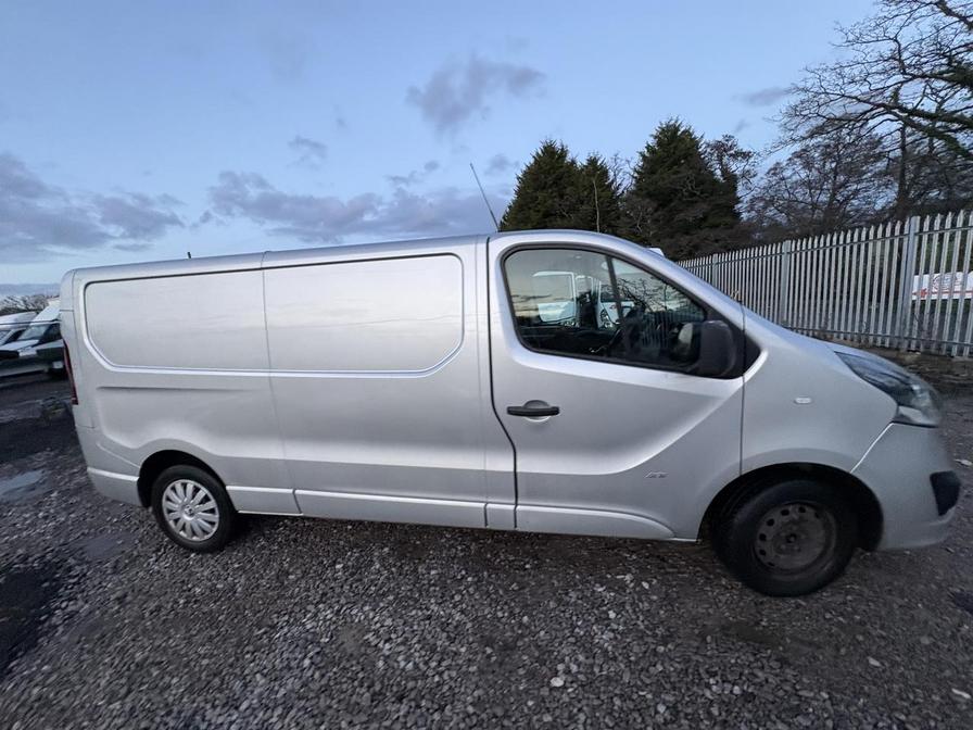 2017 Vauxhall Vivaro – Model: Vivaro  2900 Sportive CDTi – DN67AMX