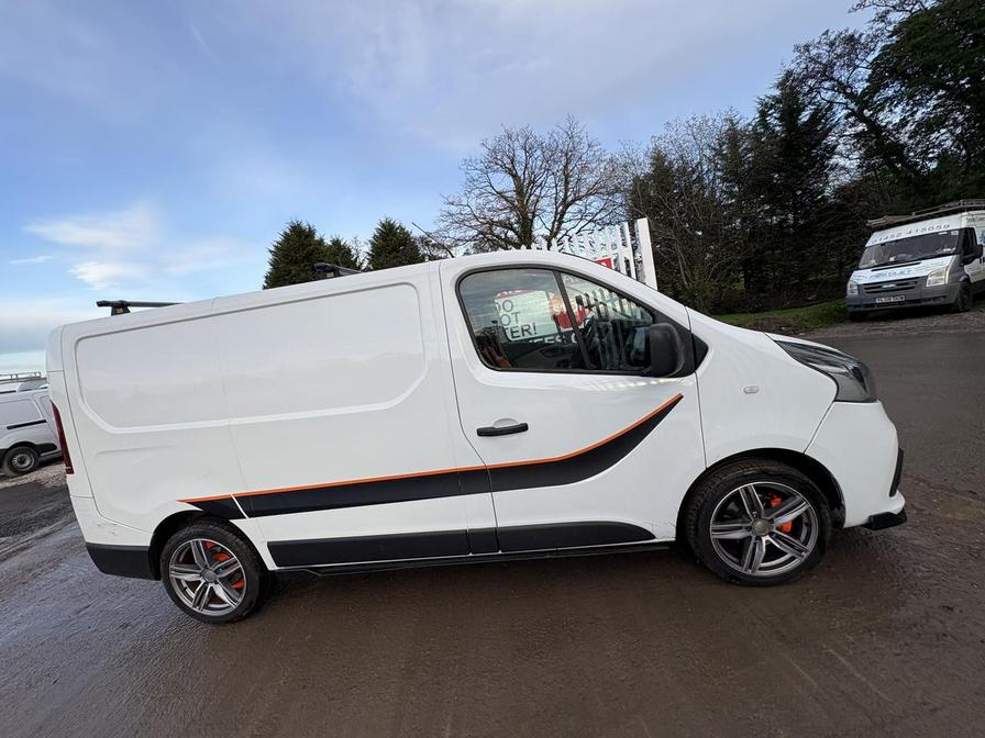 2018 Renault Trafic – Model: Trafic SL27 Business+ dCi – MA68TWZ