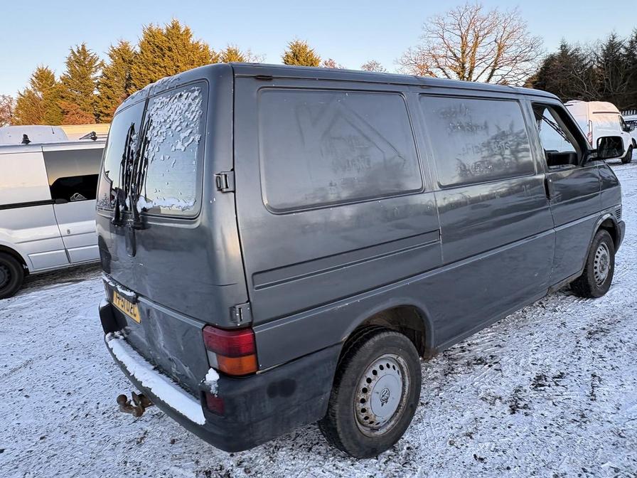 2001 Volkswagen Transporter – Model: 1200 TDI SWB – FP51OZC