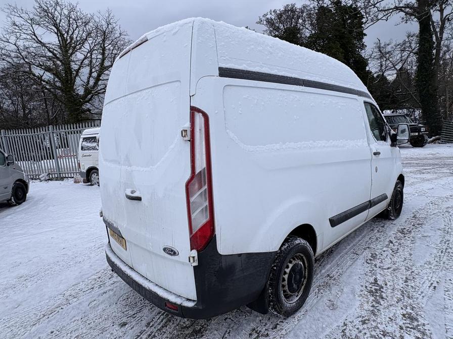 2015 Ford Transit Custom – Model: Transit Custom 270 E-Tech – LX15NSU