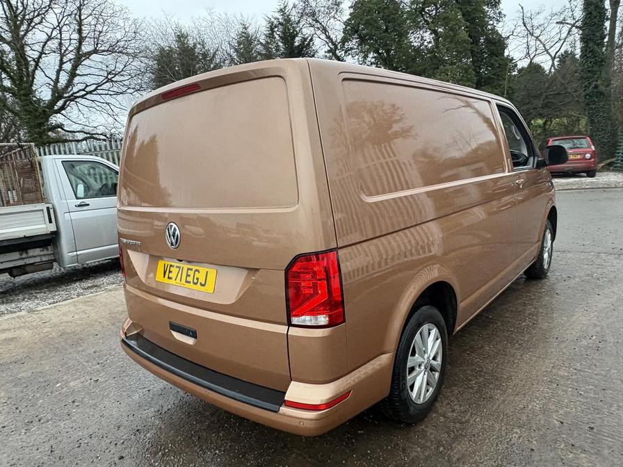 2021 Volkswagen Transporter – Model: Transporter T28 HighLine TDI – VE71EGJ