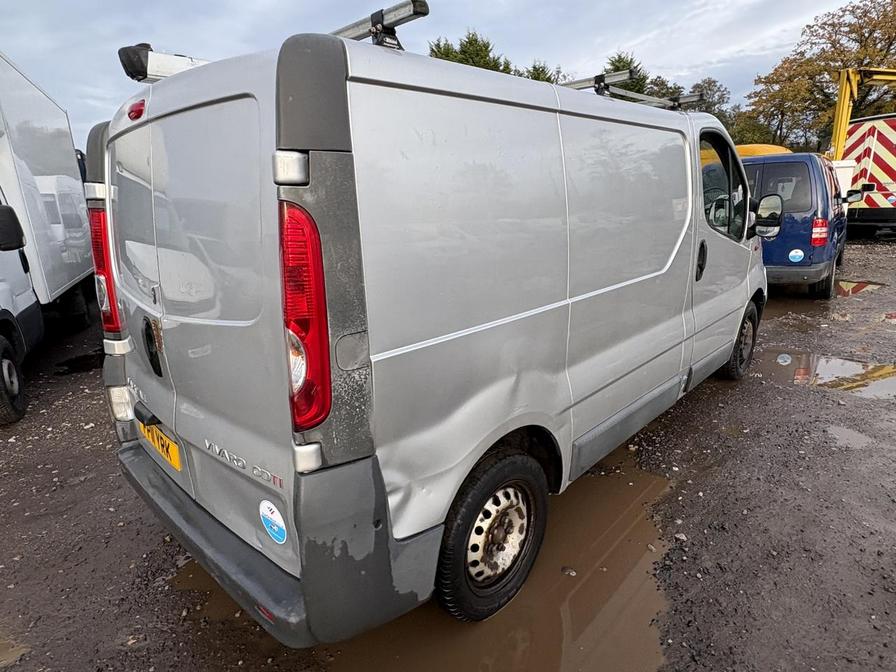 2011 Vauxhall Vivaro – Model: Vivaro 2700 CDTi 113 SWB – FP11YRK