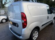 2015 Vauxhall Combo – Model: Combo 2000 L1H1 CDTi Sportive – SO65MZU