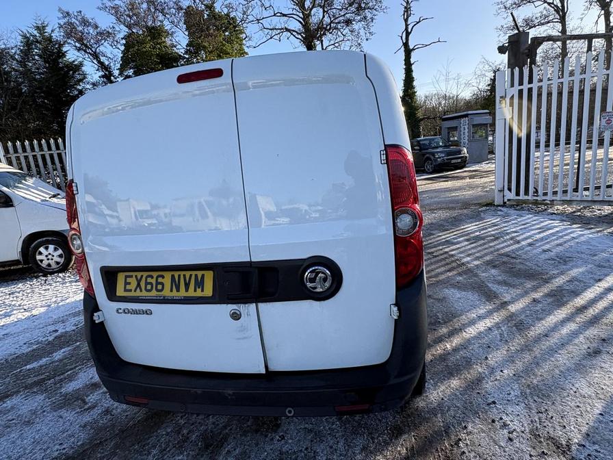 2016 Vauxhall Combo – Model: Combo 2000 L1H1 CDTi – EX66NVM