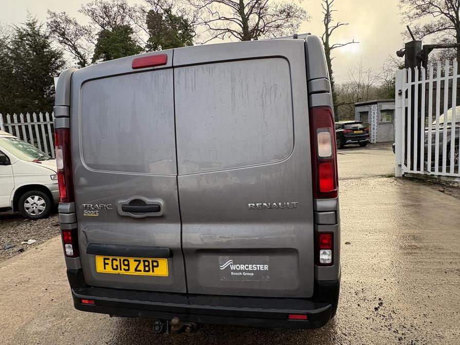 2019 Renault Trafic – Model: Trafic SL27 Sport Nav dCi – FG19ZBP