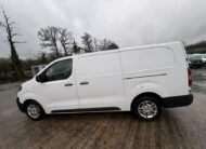 2020 Vauxhall Vivaro – Model: Vivaro 2900 Dynamic S/S – DY20TXT