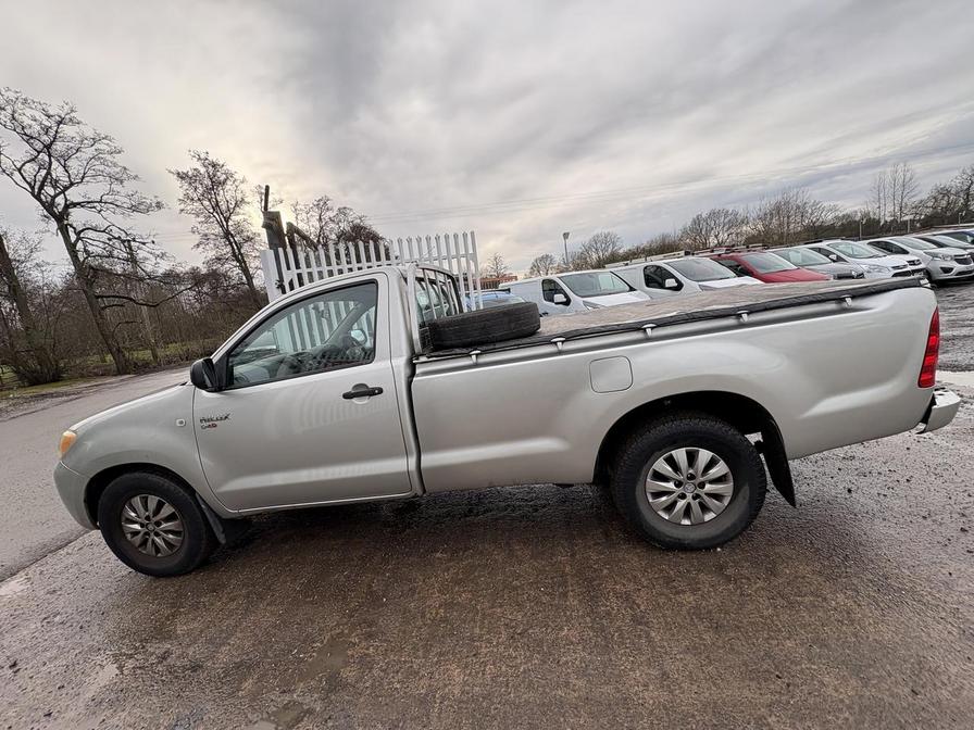 2006 Toyota Hilux – Model: HI-Luxury HL2 4×2 – ML06JAO/P66LUX