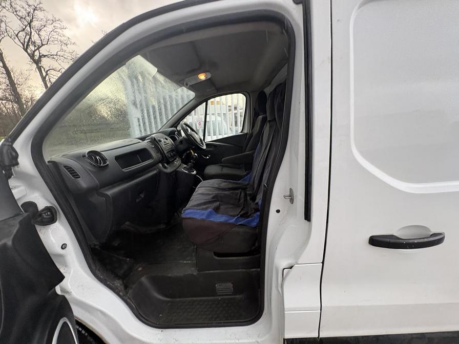 2018 Vauxhall Vivaro – Model: Vivaro  2900 Sportive CDTi – DY68XSX