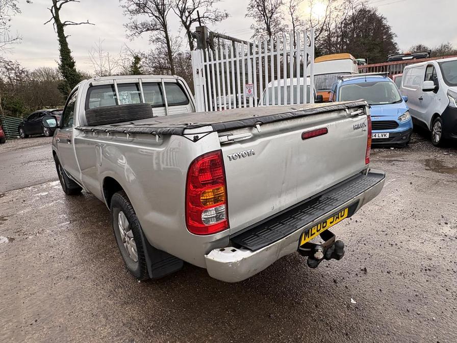 2006 Toyota Hilux – Model: HI-Luxury HL2 4×2 – ML06JAO/P66LUX