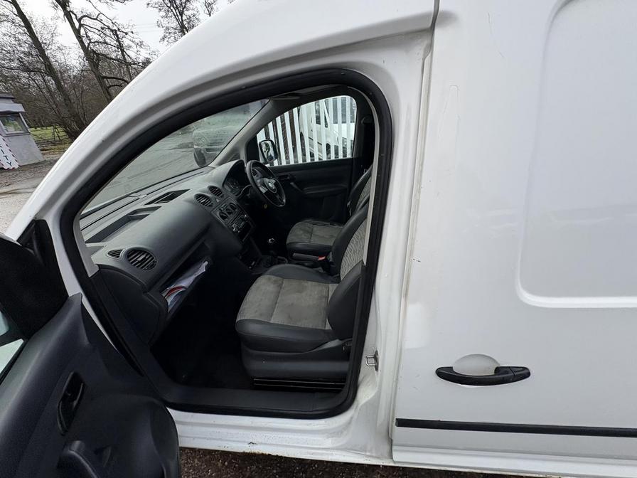 2011 Volkswagen Caddy MaxI – Model: Caddy Maxi C20 TDI – PK11PYU